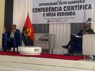 REITOR CONFERÊNCIA UCC